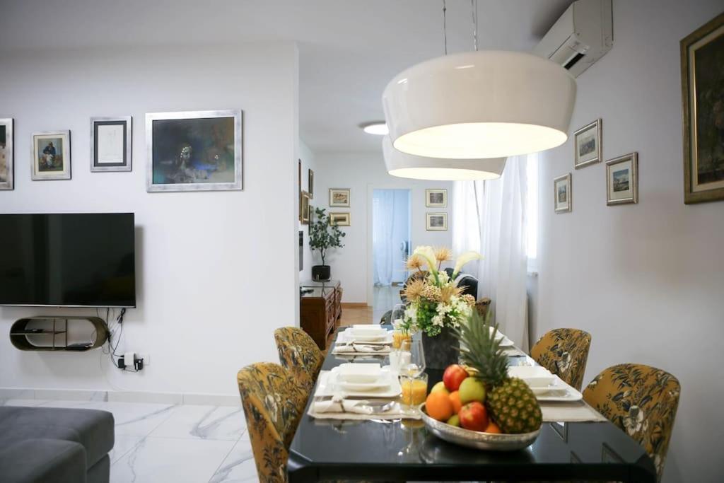 New & Luxury Apartment Tony Split Eksteriør billede